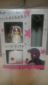 未使用 魔法少女まどか☆マギカ ローソン限定版 ボトルキャップ 2013
