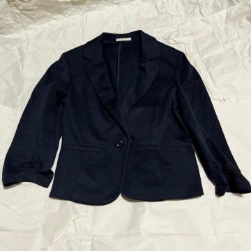 yL'armoire de luxez e[[hWPbg Xgb` 38 X[c