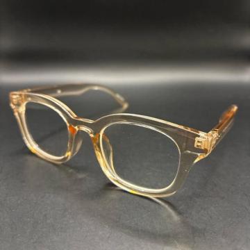 ���� GU �W�[���[ UV�J�b�g�E�F�����g���O���X