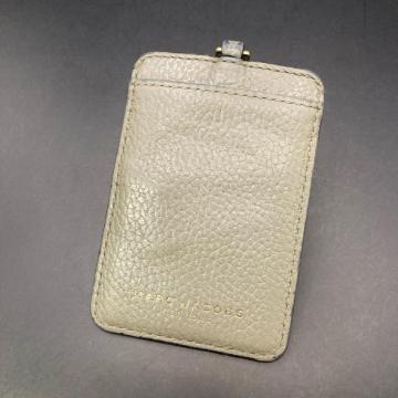 ���� MARC JACOBS �}�[�N�W�F�C�R�u�X �p�X�P�[�X