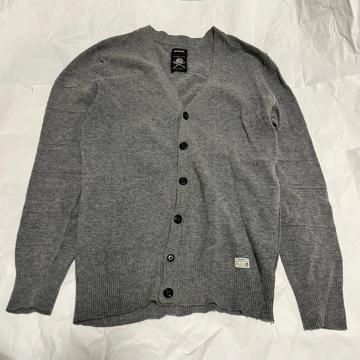 DIESEL �f�B�[�[�� �j�b�g �J�[�f�B�K�� �{�^���_�E�� �O���[ S ���� V�l�b�N