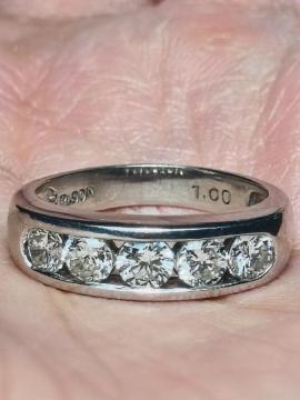 pt900�Y���1.00ct�_�C�������h�����O�����