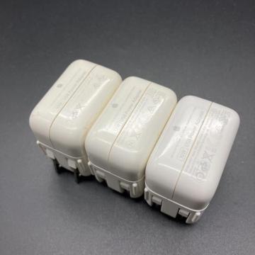   Apple Abv USB Power Adapter 3Zbg