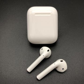  i Apple Abv AirPods GA[|bY 񐢑