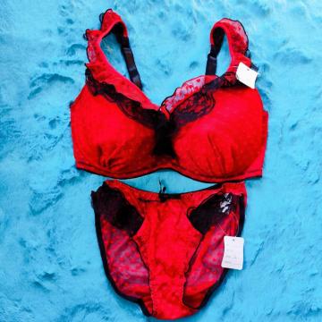 激エロッ。。F80×L。。透けハートレースフリルブラジャー&ショーツセット。。大きいサイズグラマー。。派手