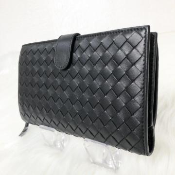 �y���i�z BOTTEGA VENETA �{�b�e�K���F�l�^ ��܂���z �C���g���`���[�g �u���b�N ���U�[ ���j�Z�b�N�X