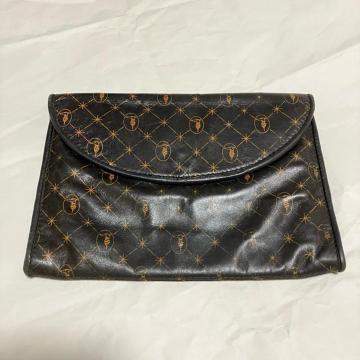 yBe[WzyTRUSSARDI / I[hgTfBz Nb`obO