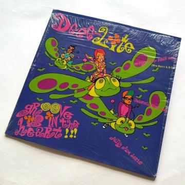 DEEE-LITE �gGroove Is In The Heart�h 12�h�V���O�� ���Ã��R�[�h
