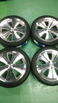 4092237)19ް4{ViԾ245/40R19