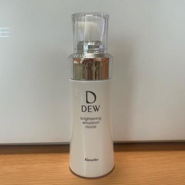 切手可 DEW ブライトニングエマルジョン  乳液