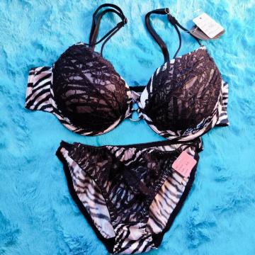 激エロカワッ。。F85×LL。。リング付ゼブラ柄小悪魔ブラジャー&ショーツセット。。グラマー大きいサイズ。。。