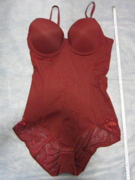 �傫���{�f�B�X�[�cUSA����XXL�T�C�Y