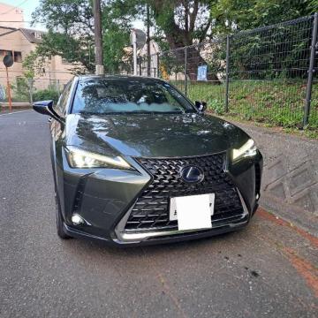 ���N�T�X UX 300e �o�[�W�����k 2021�N�� �}�[�N���r���\�����Ԍ� ��2�N�t��