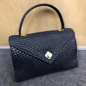 ���� BALLY �o���[ �L���e�B���O �n���h�o�b�O