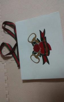 Gucci@Vbv܁@PV~QR~W