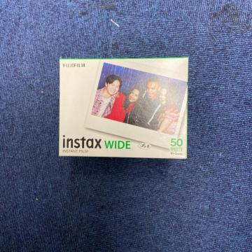 �x�m�t�B����instax WIDE �`�F�L
