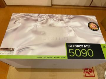 �V�i���J�� MSI GeForce RTX 5090 32G SUPRIM LIQUID SOC VD8996