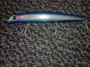 ima  komomo  SF-125  シーバス  ルアー  青物  海  港  湾  釣具