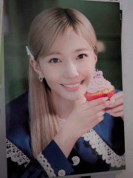 NiziU�|�X�g�J�[�h�Z�b�g����