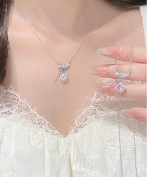 �������� �V�i ���{���l�b�N���X ���f�B�[�X�������؍���