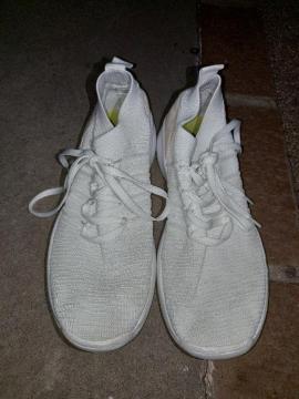 �X�j�[�J�[   �y��  �W���M���O  �E�H�[�L���O  �X�|�[�c�W��  �Q�Ucm