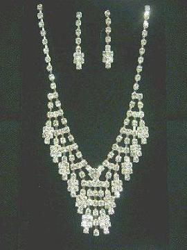 お水ageha♪ドレスに ゴージャスRich ライスト ネックレス&ピアス 3点セット