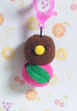 ハンドメイド♪ポンポンカニカンマスコット★コロコロキーウィちゃんとトロピカルフルーツ★完熟マンゴー