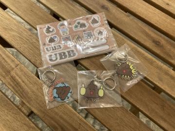 【うんちバリバリ】キーホルダー&ステッカー3セット