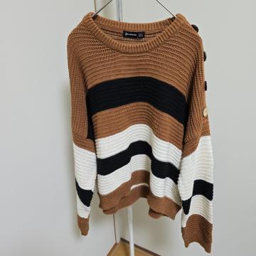 stradivarius�@�j�b�g�@�Z�[�^�[ ����