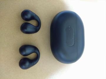 ���C�����X�C���z�� �[�d�P�[�X�t�� �u���b�N Bluetooth�Ή�