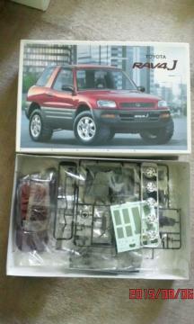1/24 TOYOTA RAV4J