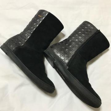 ���A �N���X�`�����f�B�I�[�� �J�i�[�W�� ���U�[���[�g���u�[�c �u���b�N 36