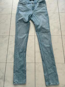 UNIQLO�f�j���p���c??64cm