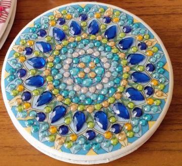 �_�C�������h�A�[�g���L���L�����E���h�̃R���p�N�g�~���[(���F)