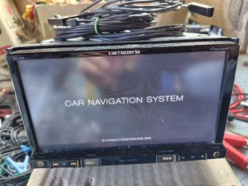 �J���b�c�F���A�Icarrozzeria�I�������[�i�r�@AVIC�|RZ06  2015