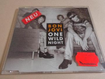 CD  BON JOVI  uOne Wild Nightv CDABlu-rayADVD 2ő180~