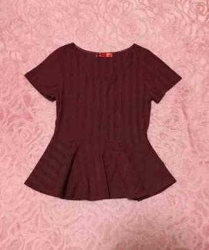 4every*ペプラムTシャツ*ボルドー*スカラップ*新品