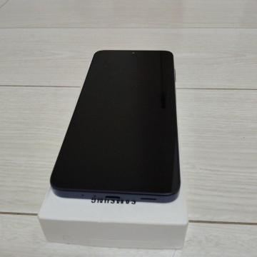�X�}�[�g�t�H���{��(Galaxy A25 5G)�E�[�d�P�[�u��