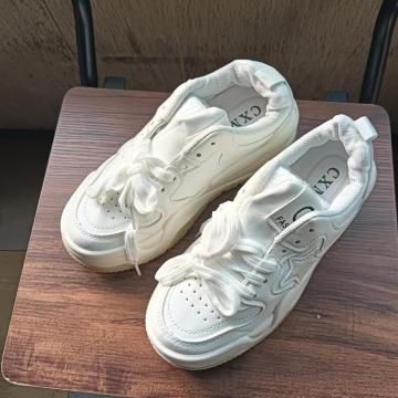 Vi 22.5cm fB[X Xj[J[ zCg V[Y C gAbv