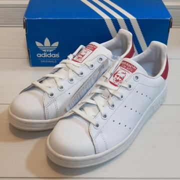 �y�V�i/���g�p�zadidas Stan Smith J �X�^���X�~�X �z���C�g/�s���N 24cm (B32703) ���t ���K�i