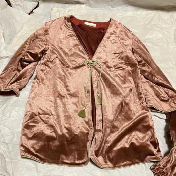 yLily Brown / [uEz`Ci xA ZbgAbv O