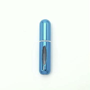 �{�g���t�B�����A�g�}�C�U�[�@�J���[�F�u���[