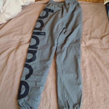 �j���[�o�����X�@S�T�C�Y���n�t���p���c