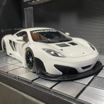 Wi@I[gA[g 1/18 }N[ 12C GT3 zCg