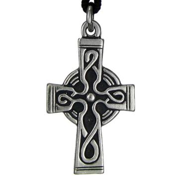 Pepi: Small Celtic Knotwork Irish Cross