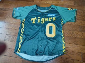 ��_�^�C�K�[�X Tigers ���j�t�H�[�� �E���Ղ̉� 2024 �ؘQ�I��