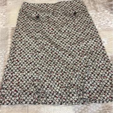 �o�[�o���[�@�X�J�[�g