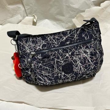 �L�v�����O �N���X�{�f�B�o�b�O �X�e�B�b�N�� �l�C�r�[ �`���[���t �y�� �i�C���� kipling