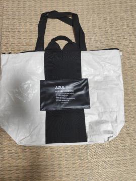 AZUL BY MOUSSY �r�b�O�g�[�g�o�b�O �z���C�g�~�u���b�N���� �܂̂�