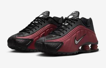 NIKE SHOX R4